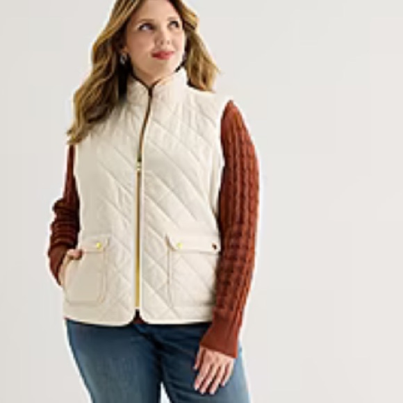 St. John's Bay Jackets & Blazers - St. John's Bay Womens New Plus Midweight Quilted Vest in Ivory.